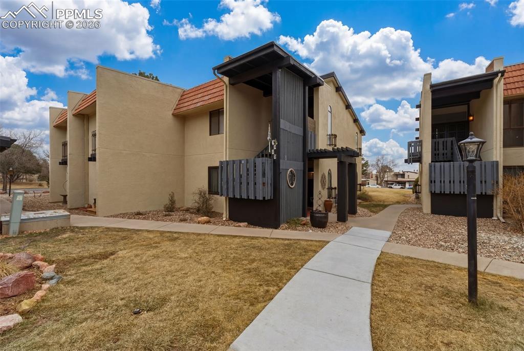 1098 Fontmore Road #B