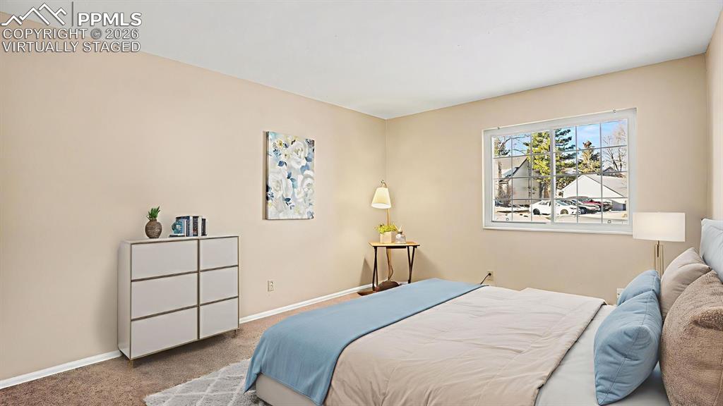 ***This picture has been virtually Staged**