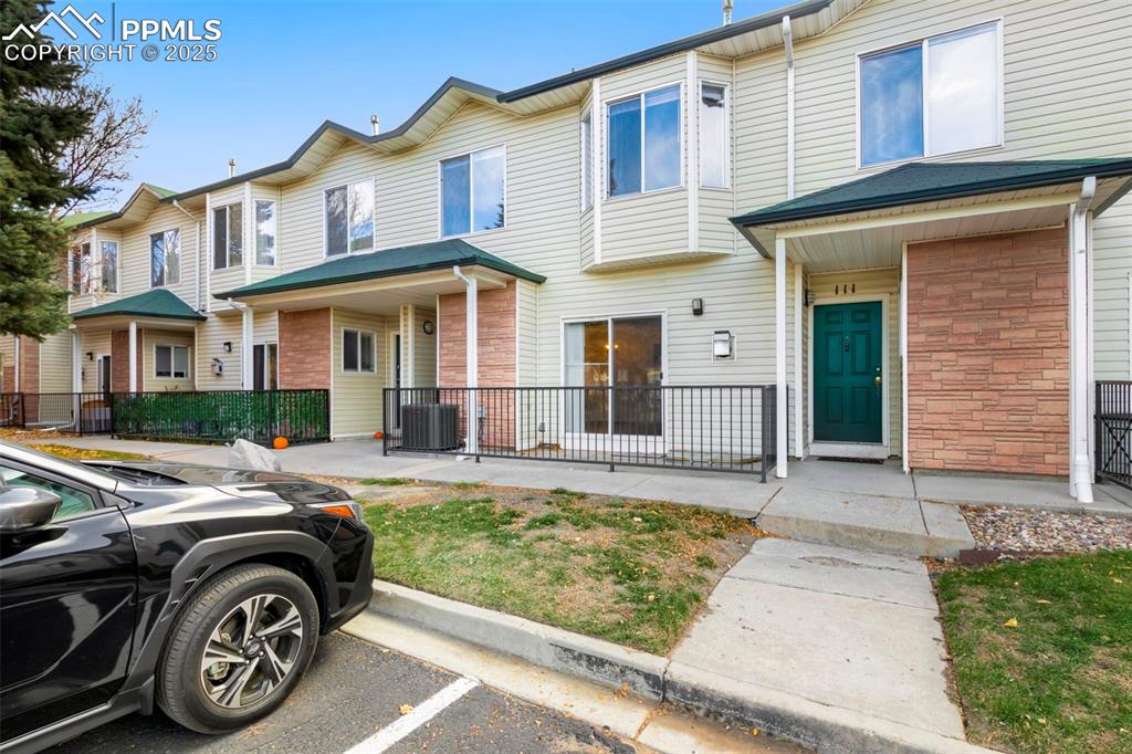 2095 Legacy Ridge View #110 photo 2