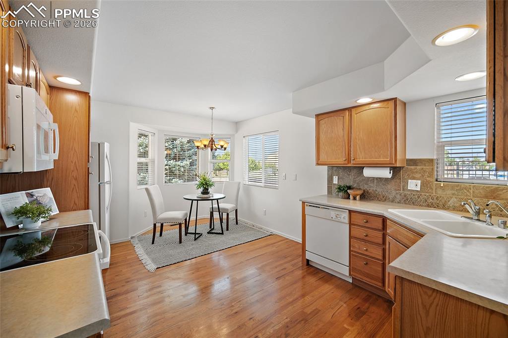 4401 Windmill Creek Way photo 3