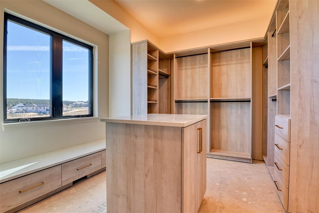 Walk-In Closets