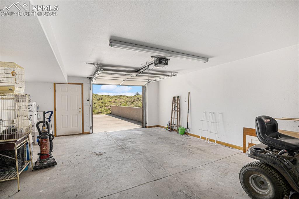 Garage basement, huge spacious