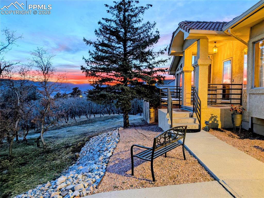 390 Scrub Oak Circle photo 2