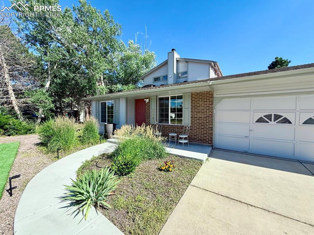 2635 Canton Lane photo 2