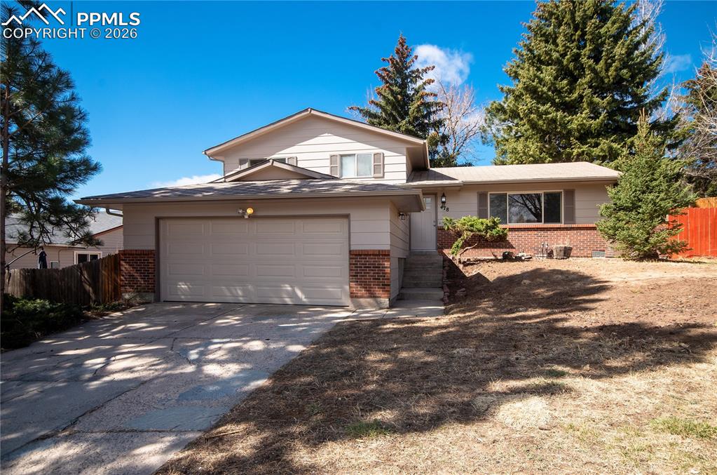 5478 Descanso Circle