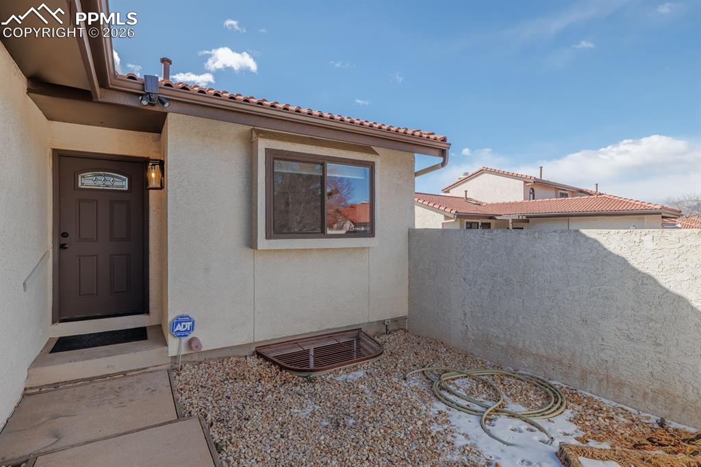 2972 Camino Cielo Court photo 2