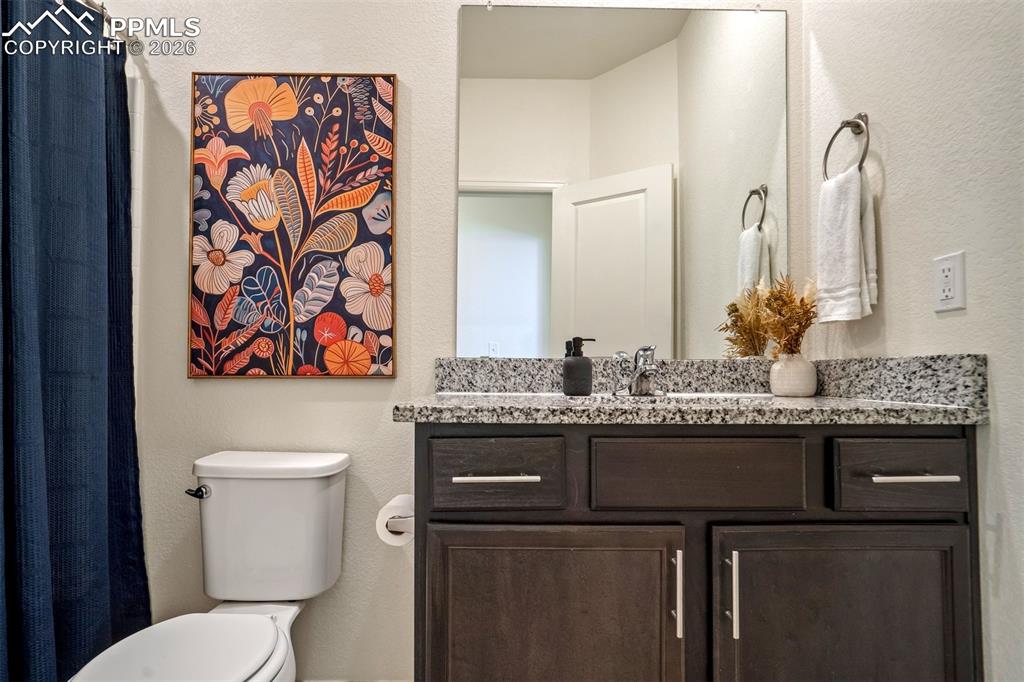 Secondary full bathroom for bedrooms 2 & 3. 