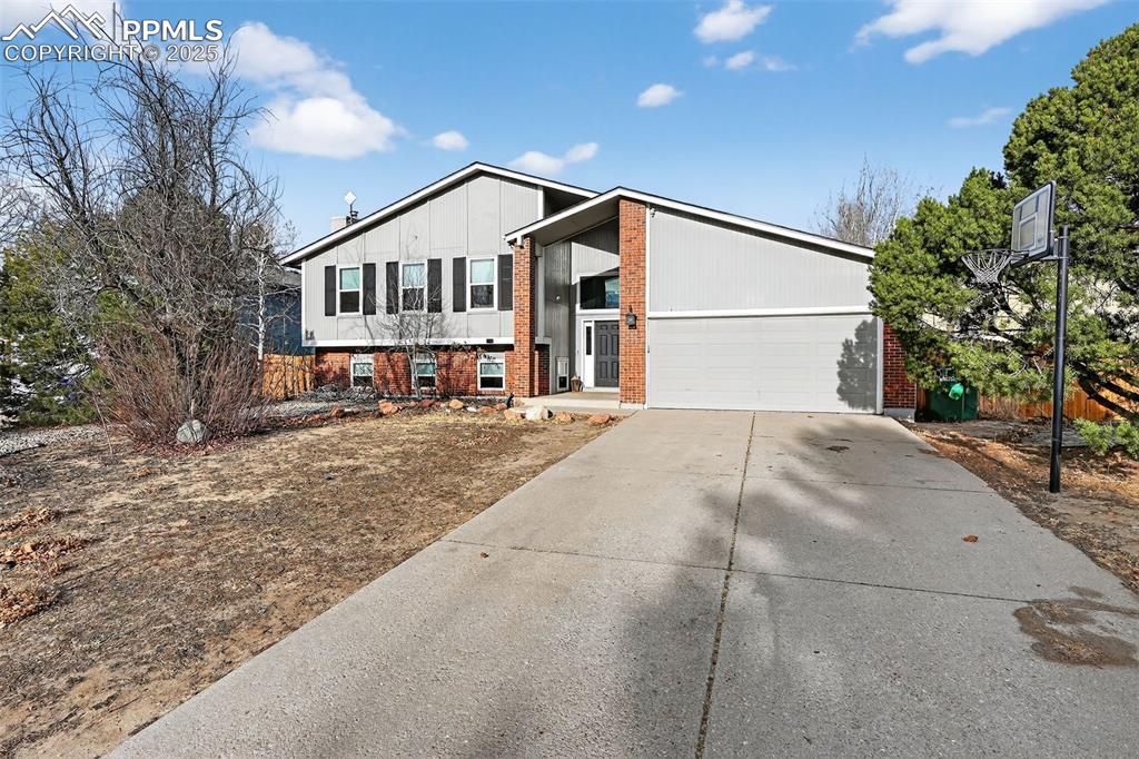 7630 Safari Circle photo 3