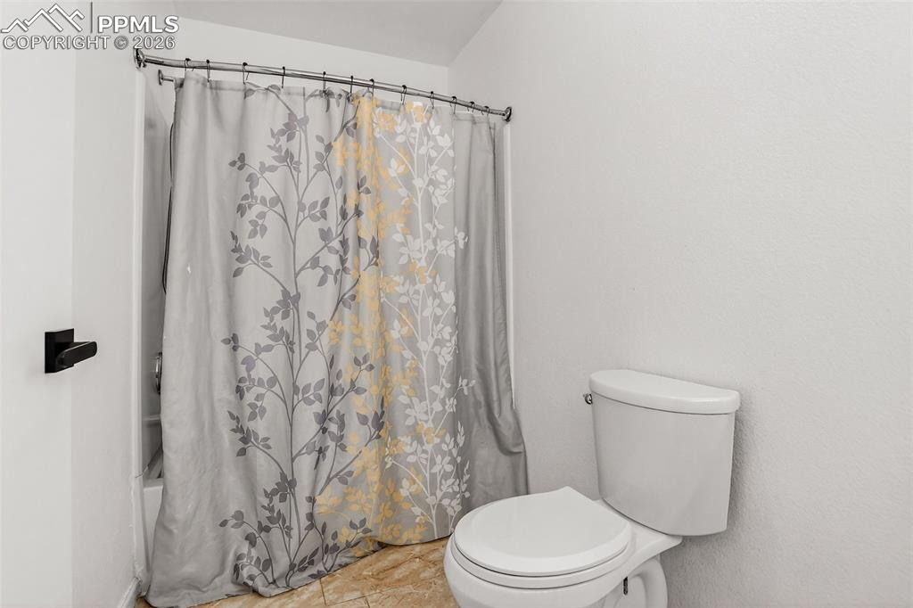 12573 Pine Valley Circle