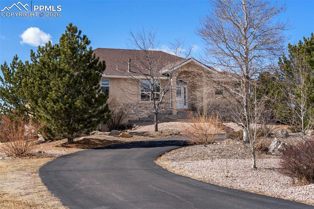 9448 Cairngorm Way photo 3