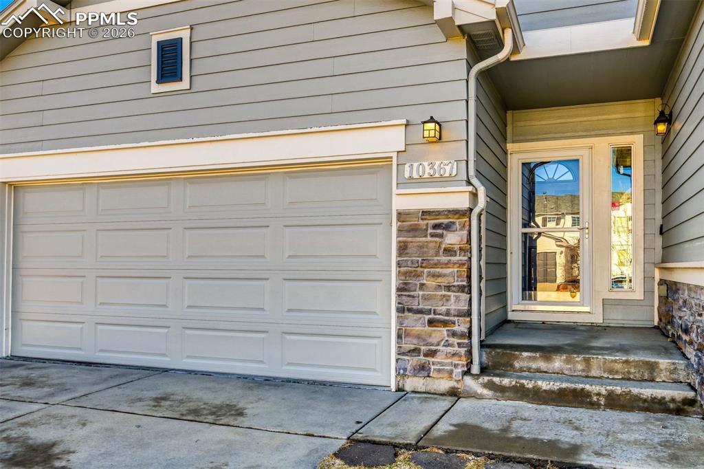 10367 Mount Evans Drive photo 2
