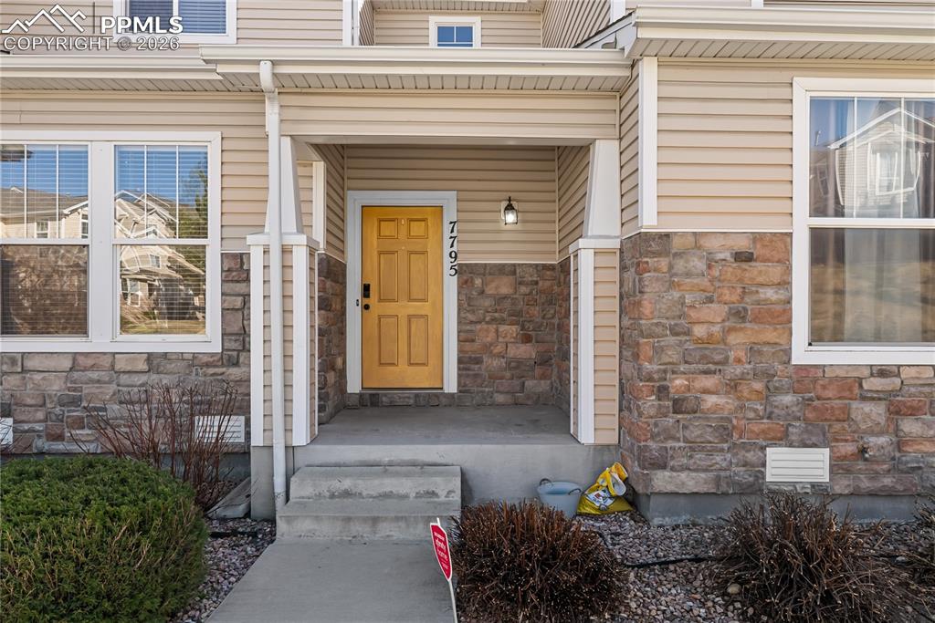 7795 Sandy Springs Point photo 2