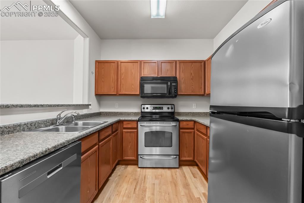 7795 Sandy Springs Point