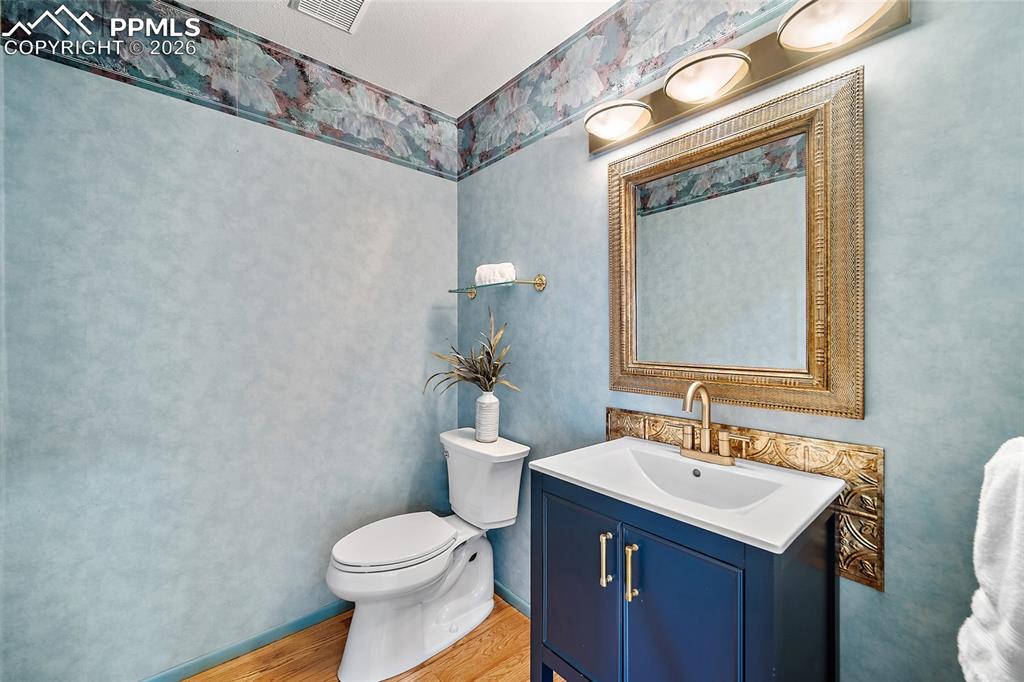 Powder Bath, main floor