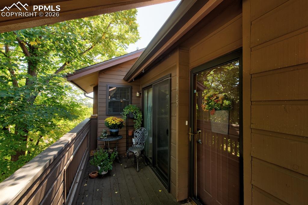 1065 Moorings Drive photo 2