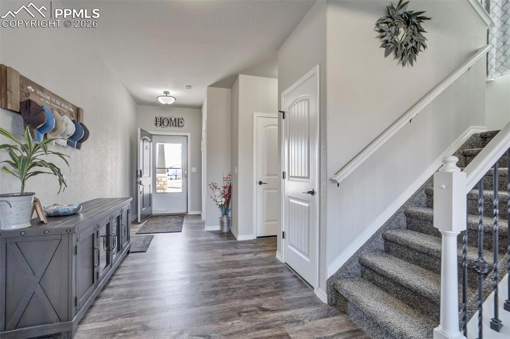 8766 Beaverhead Circle photo 3