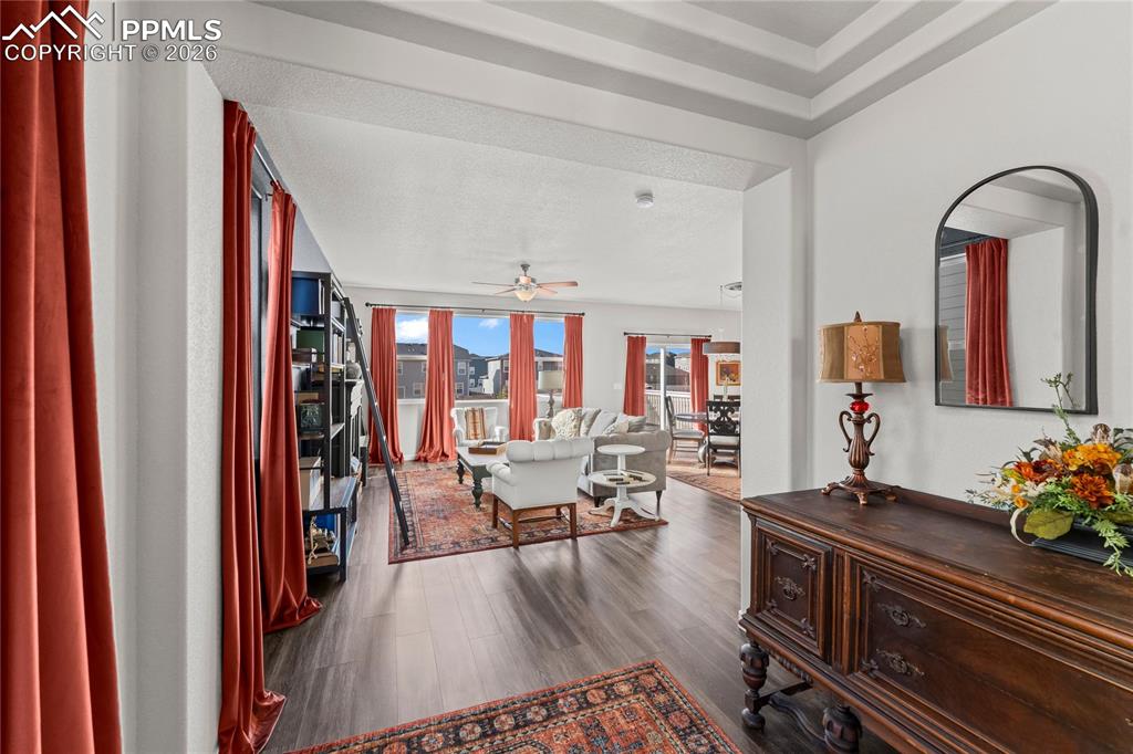 5204 Roundhouse Drive photo 3