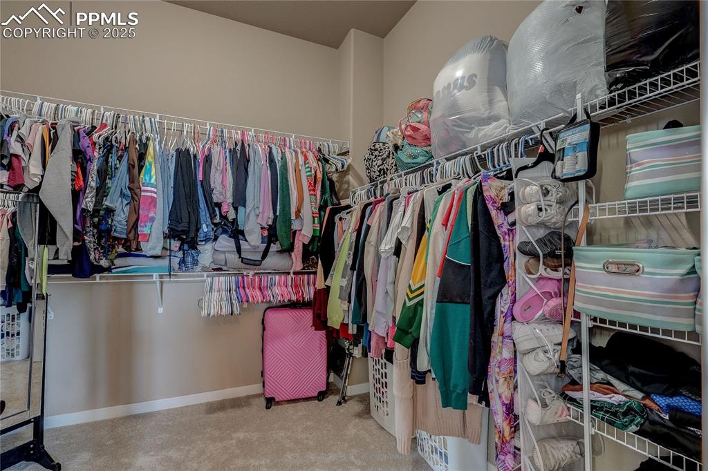 Primary Walkin Closet