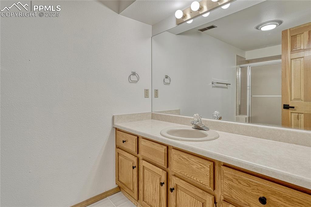 Ensuite Bath off of 4th Bedroom