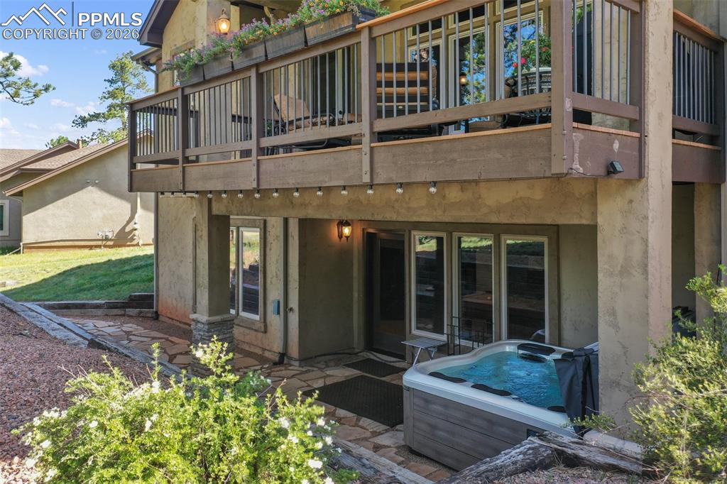 1484 Masters Drive photo 3