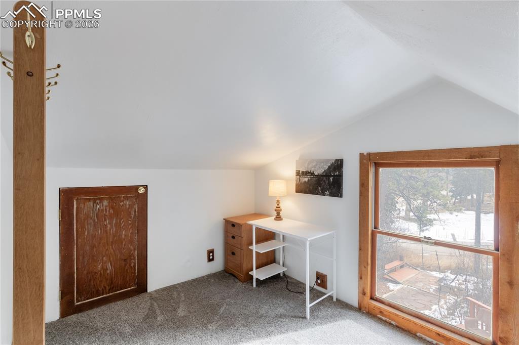 Can be used as an office or converted to closet or additional bathroom