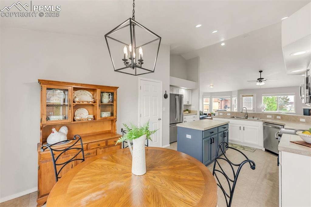 Nice size eat in kitchen space