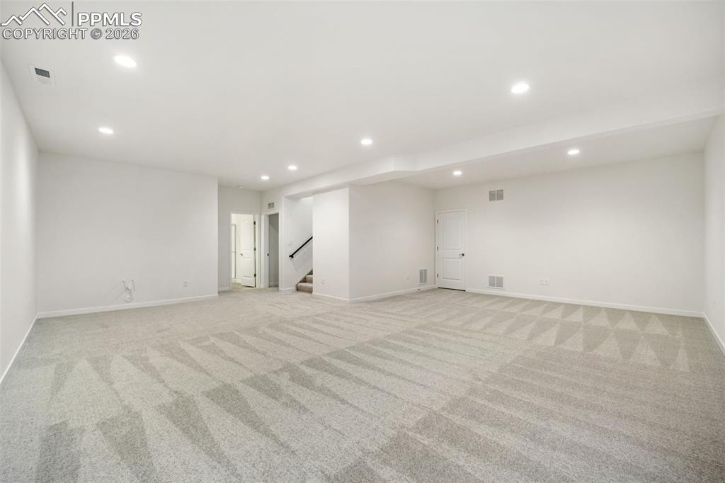 Same plan, different house for visualization purposes