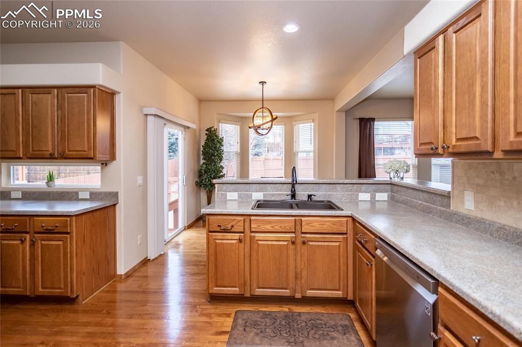 Kitchen offers abundant cabinet and counter space. 