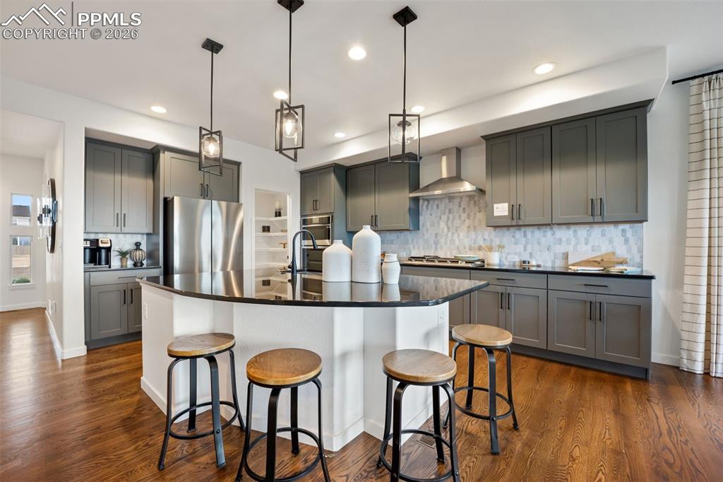 8275 Nat Love Drive photo 2