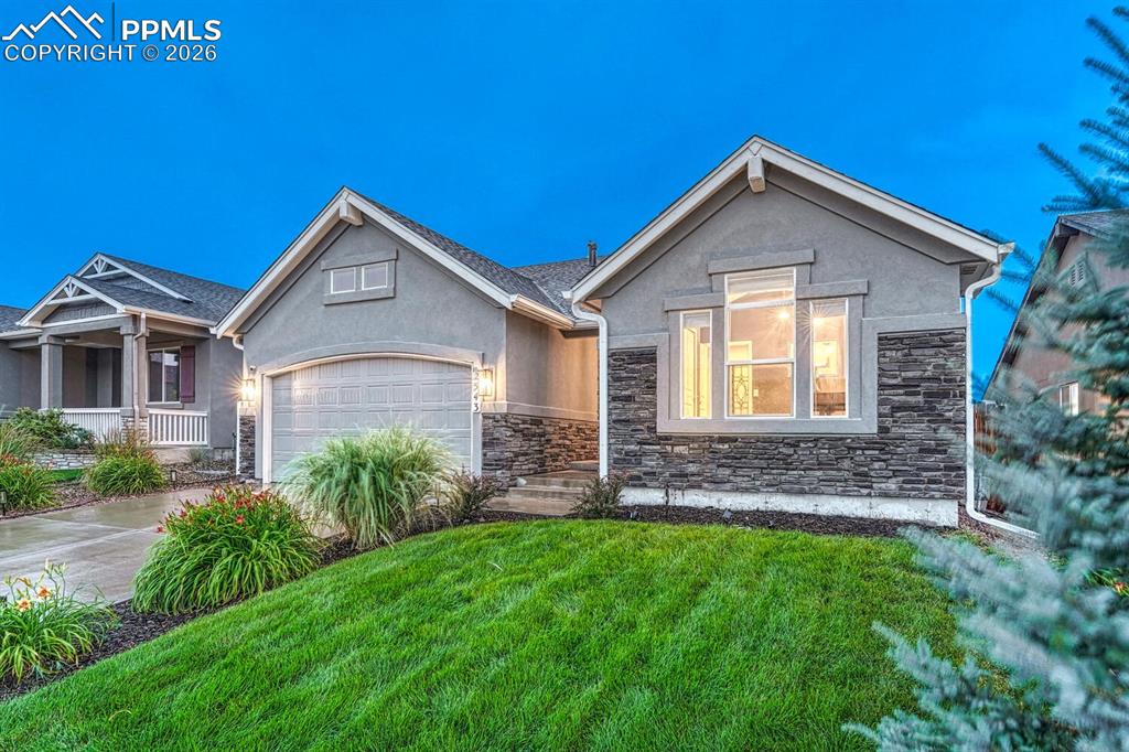 2543 Grand Prix Court