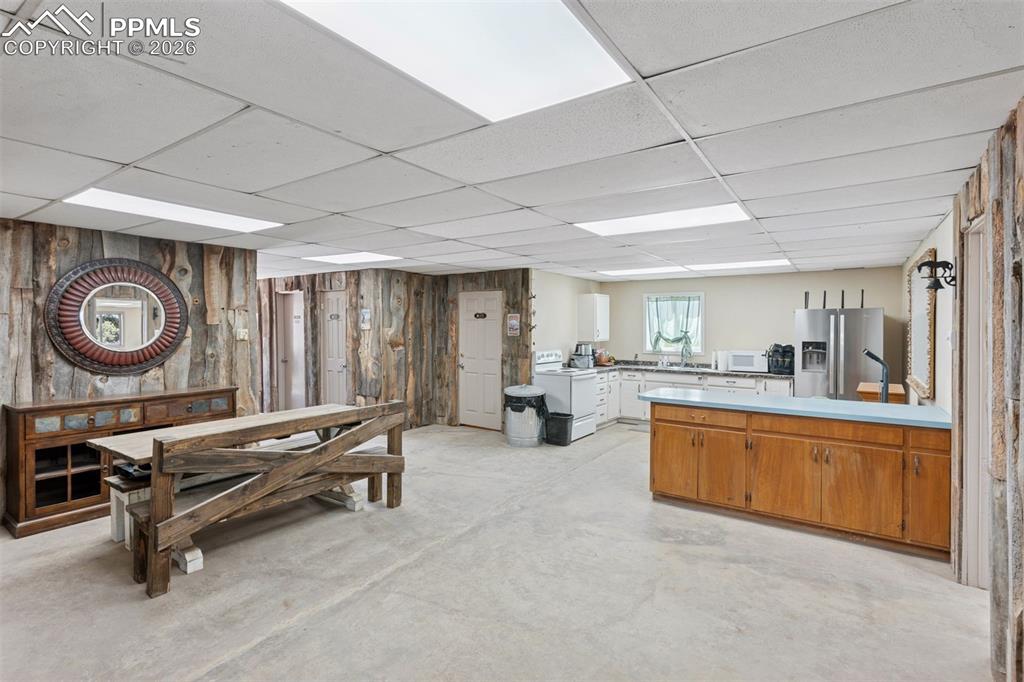 Attached Office/Apartment Space to Arena