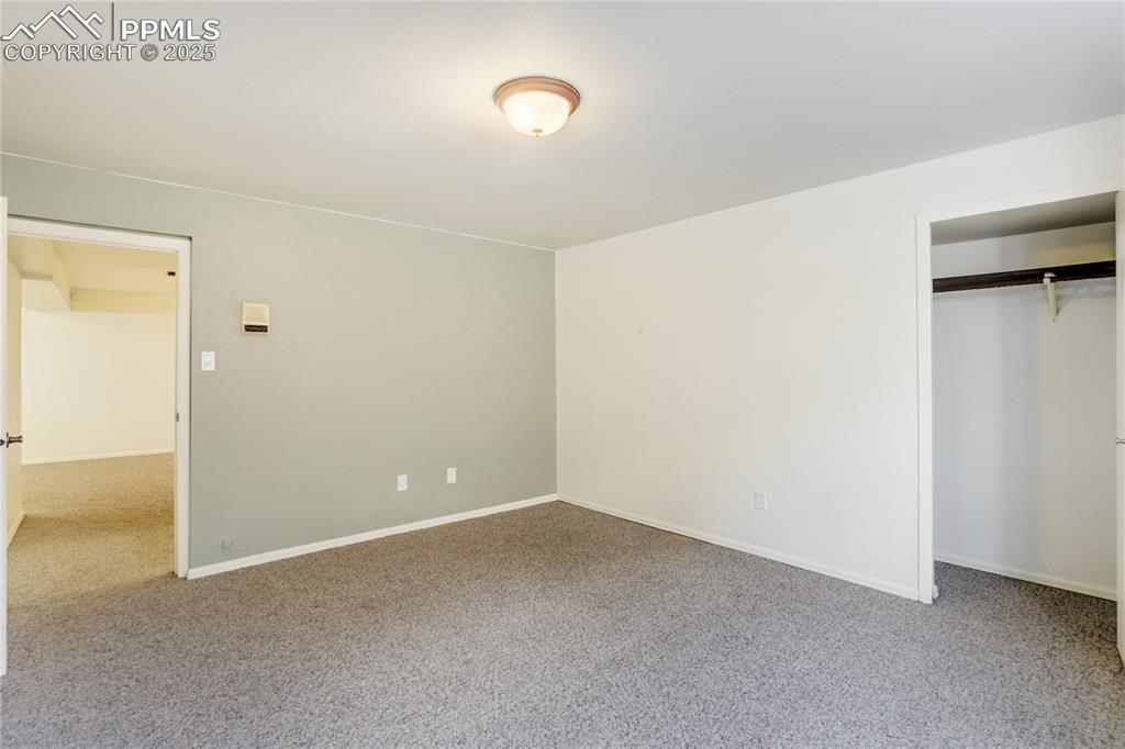 Bedroom includes walk-in closet (Bed 27