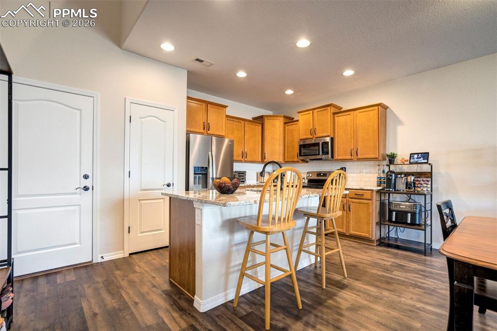 Another view of the kitchen.
