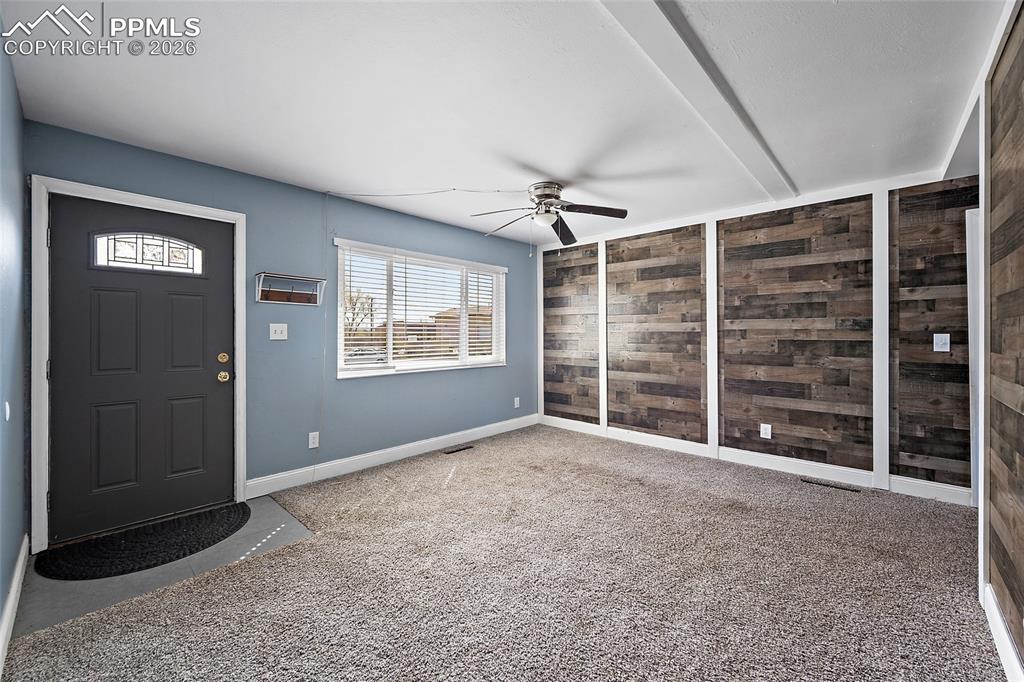 1312 Burnham Street photo 2