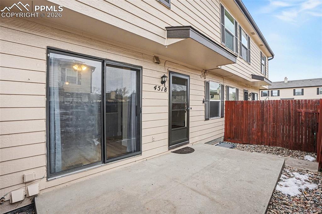 4518 Lamplighter Circle photo 3