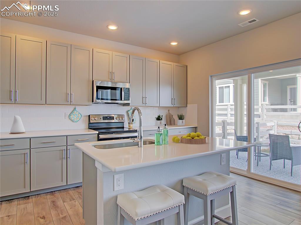 *Photos are for marketing purposes only. Colors, options, and upgrades vary per unit.*