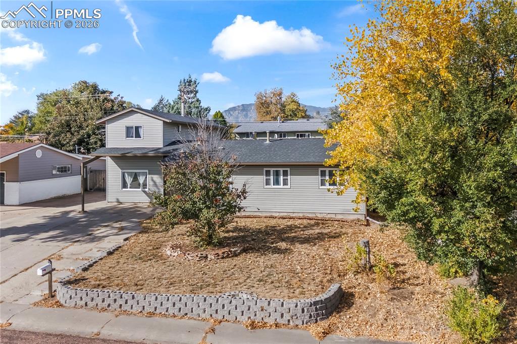 1604 Rosemont Drive photo 3