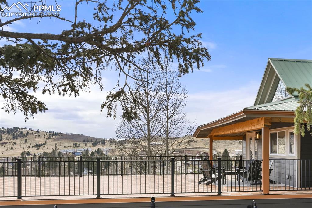 137 Hayden Street photo 3