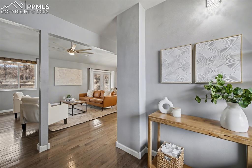 848 Chelsea Court photo 3