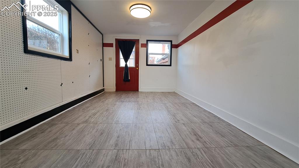 Finished workshop/shed with electricity