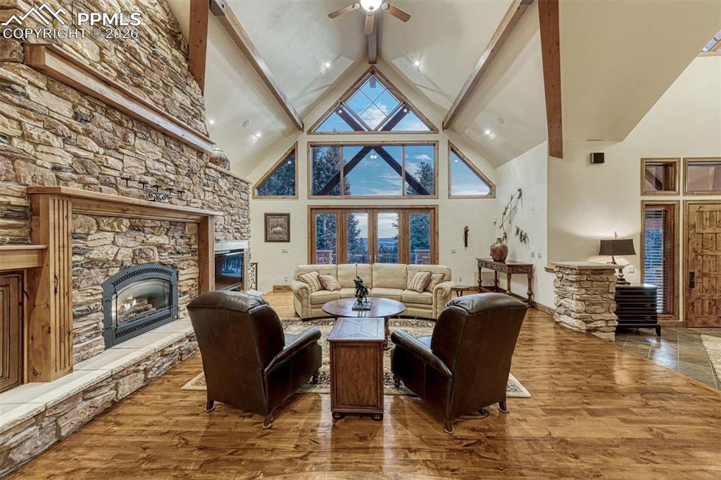 511 Silver Oak Grove photo 3