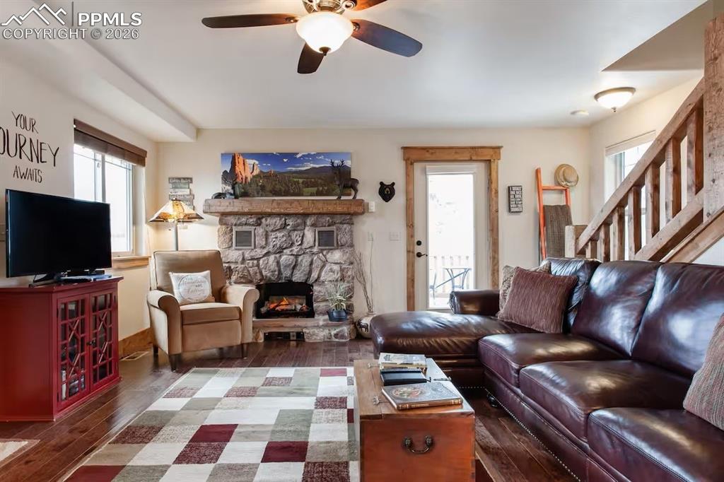 160 Dewell Road photo 2