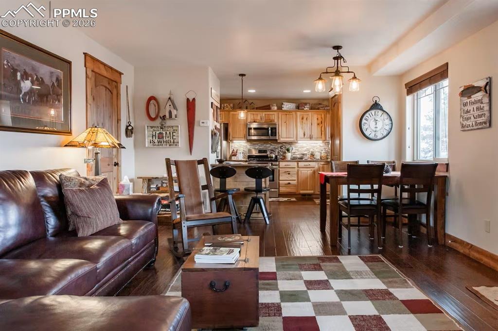 160 Dewell Road photo 3