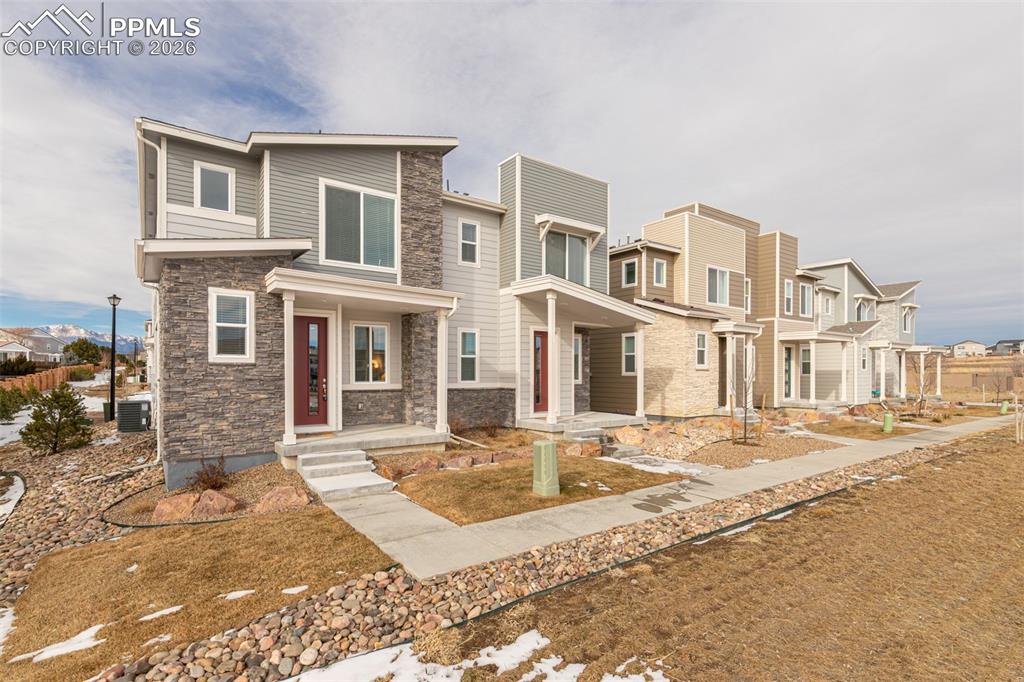 2425 Foerster Grass View photo 2