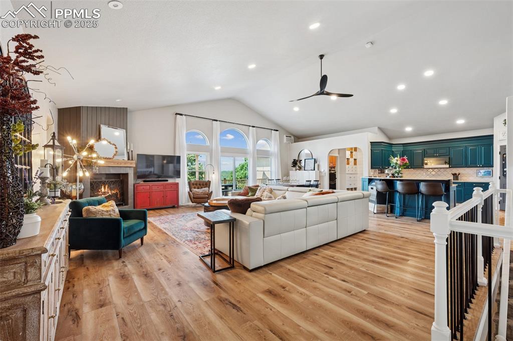 Huge Great Room 24'x26' w/ Walkout to Deck and Custom Fireplace