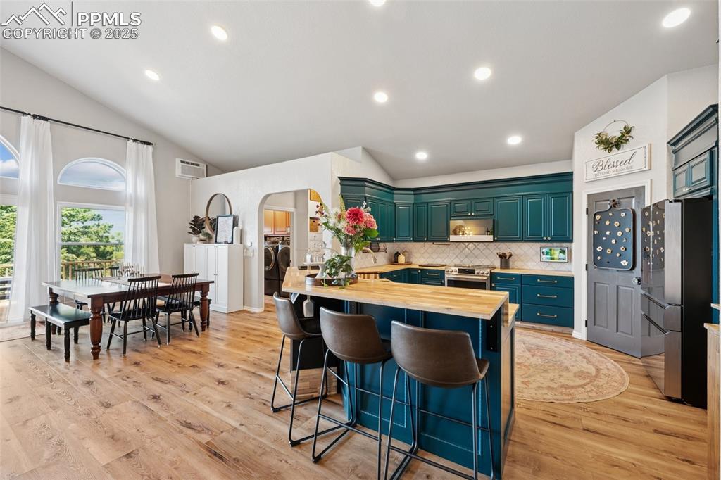 Kitchen Features Matching GE Cafe Appliances