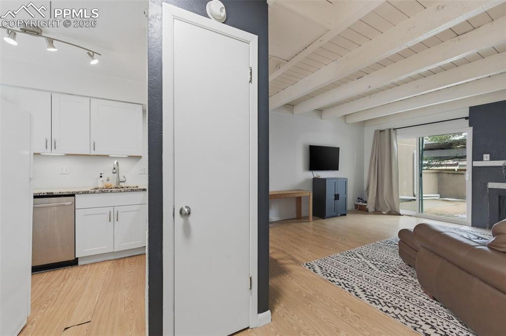 3110 Van Teylingen Drive #C photo 3