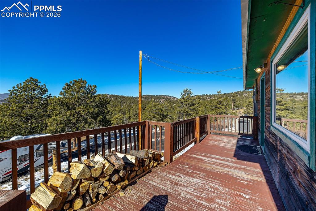 201 Lake Drive photo 3