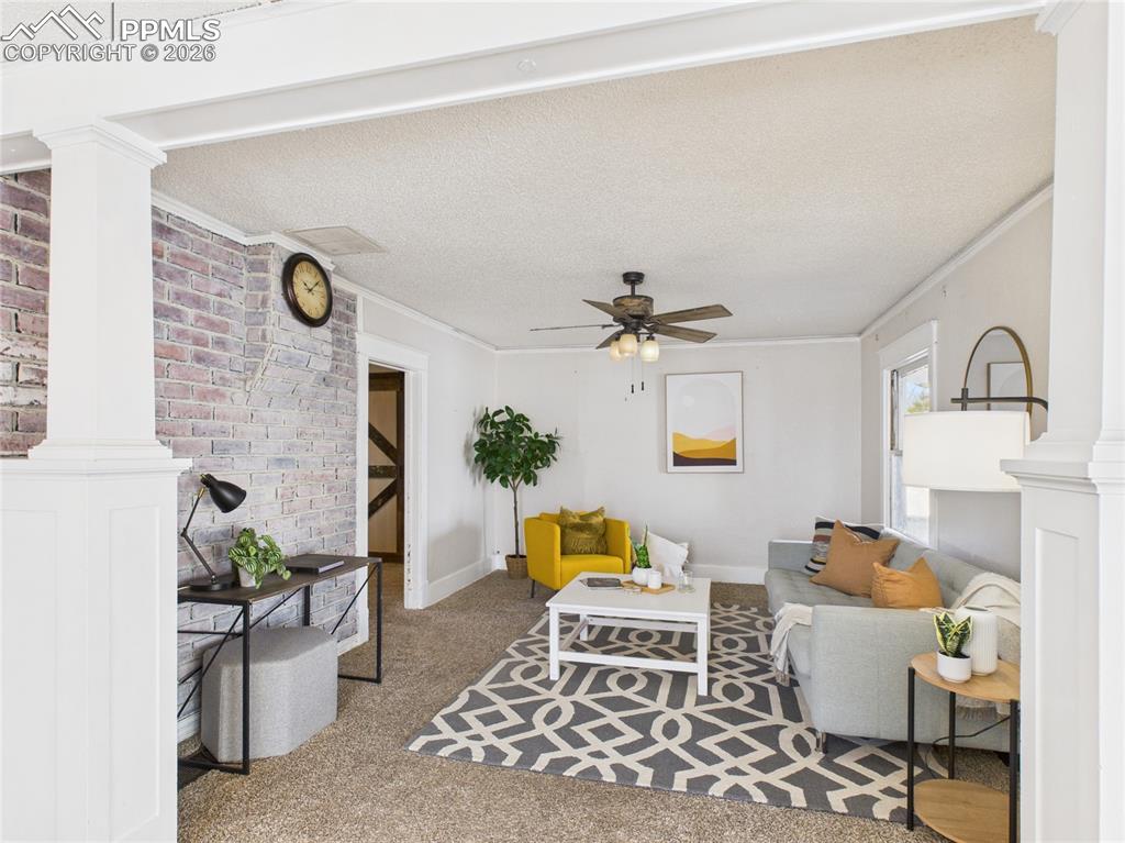 18415 Main Street photo 3