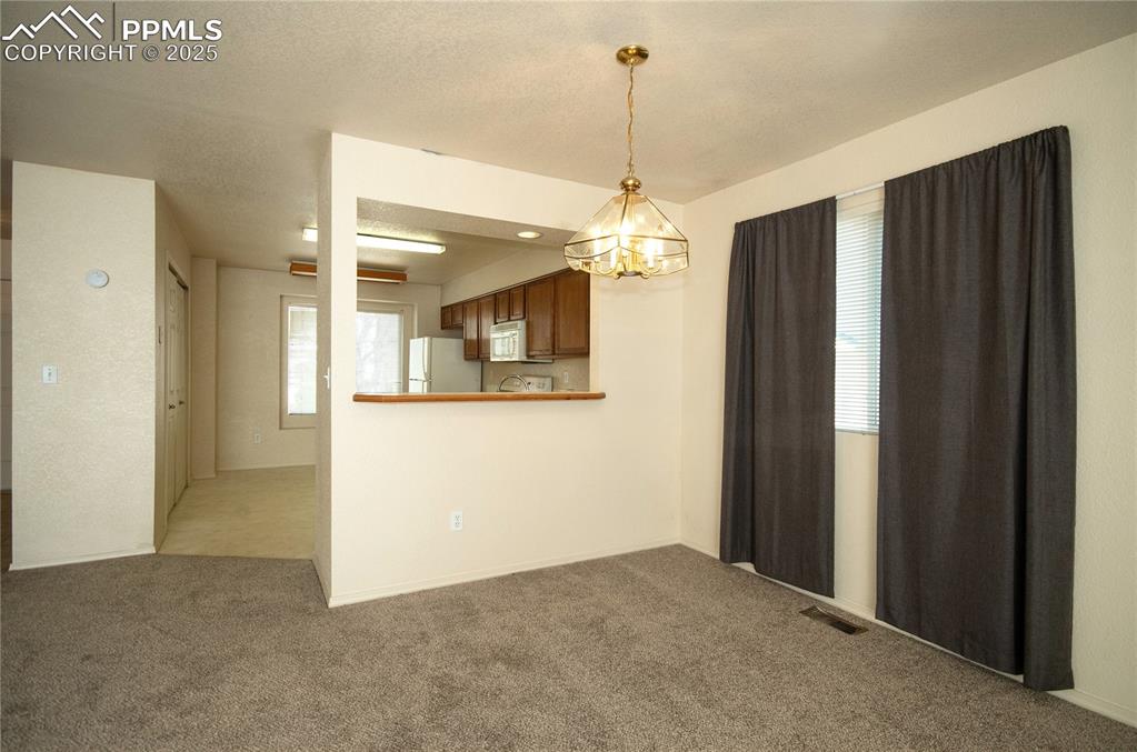 4323 Pioneer Creek Drive photo 3